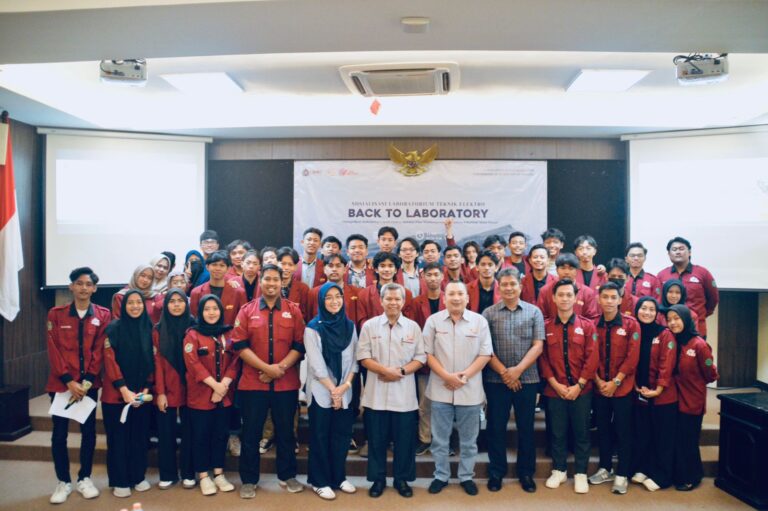 Sosialisasi Laboratorium Teknik Elektro: Mahasiswa Teknik Elektro UMM Diperkenalkan dengan Pentingnya Praktikum